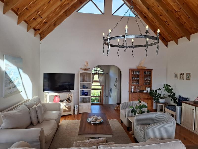 To Let 4 Bedroom Property for Rent in Sedgefield Rural Western Cape